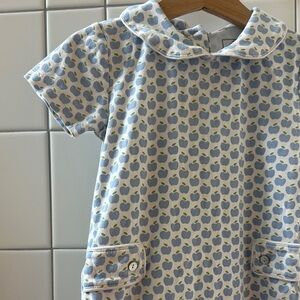 Lila and Hayes Apple print boys jonjon size 3T, soooo cute. EUC.